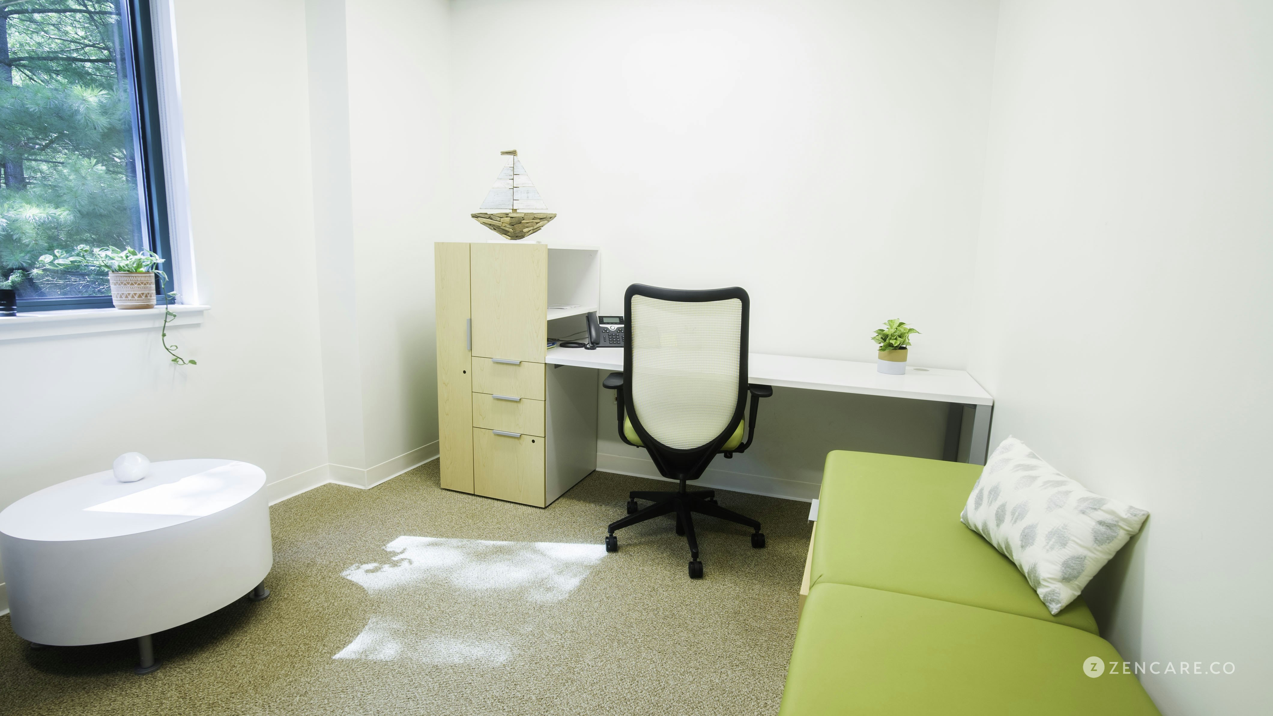 Caroline Golski, Psychiatrist in East Greenwich , Rhode Island — Zencare